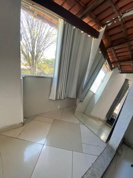 Apartamento Espacoso Ap Ar-condicionado Vitória